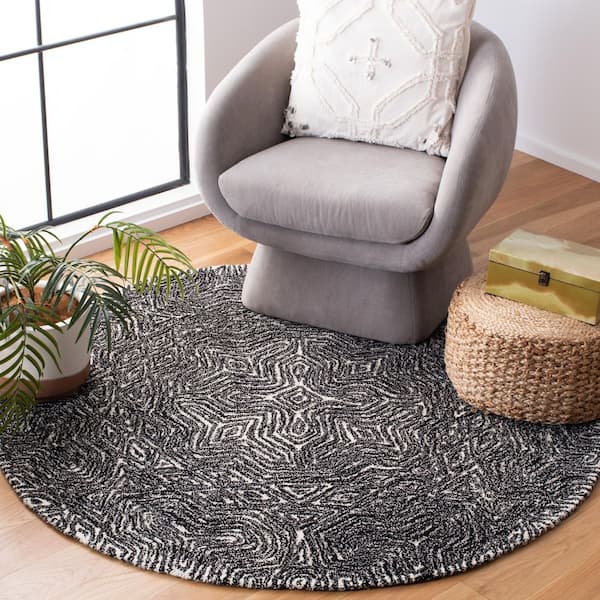 Micro-Loop Ivory/Black 5 ft. x 5 ft. Geometric Striped Round Area Rug