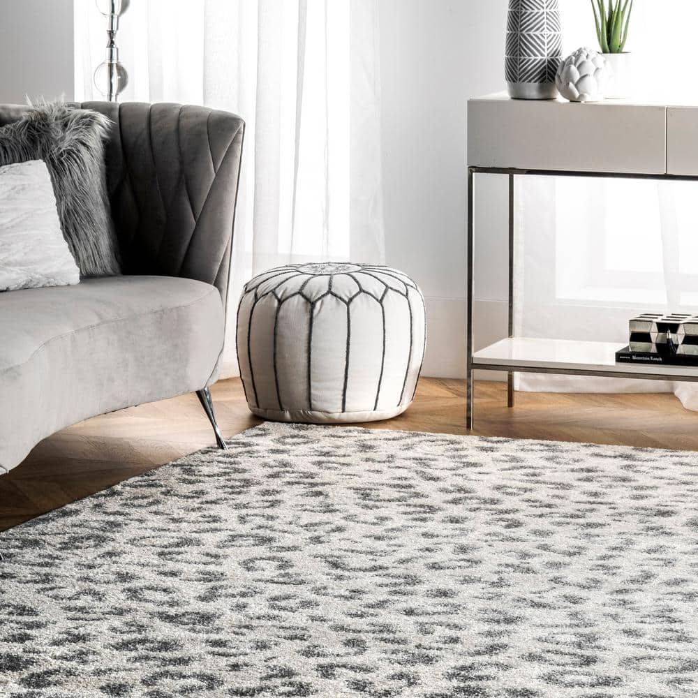 Gray Leopard Print Tufted Synthetic Area Rug