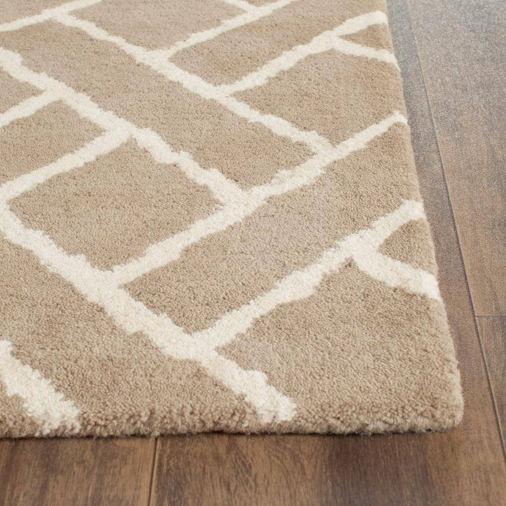 Ivory Elegance Hand-Tufted Wool Rectangular Rug