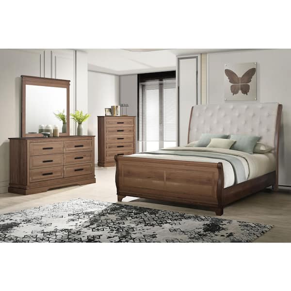 New Classic Furniture Conventy Hall 4-Piece Pecan Wood Cal King Bedroom Set with Ch
