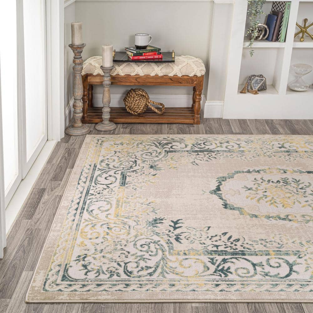 Ivory/Navy 4' x 6' Reversible Synthetic Medallion Rug