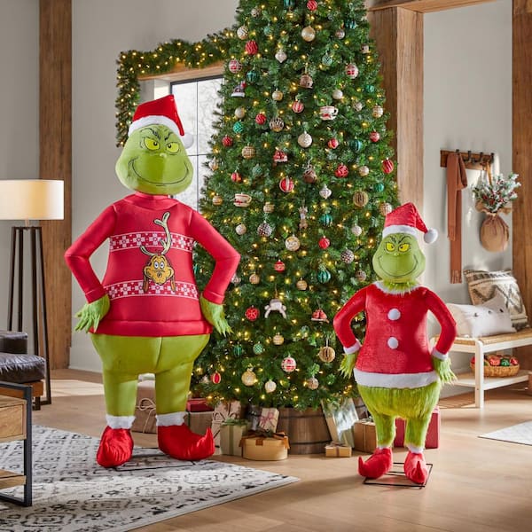 Grinch 6 ft. Animated Grinch in Max Ugly Sweater 23GM83176 - The ...