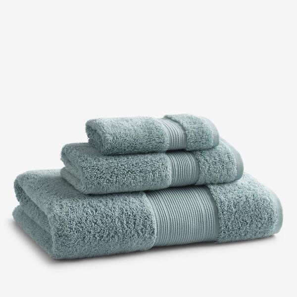 The Company Store Legends Regal Spa Green Solid Egyptian Cotton Bath Towel