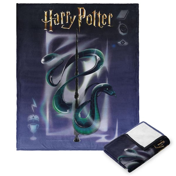 THE NORTHWEST GROUP WB WB100 Defender of Magic Multi Color Silk Touch Throw