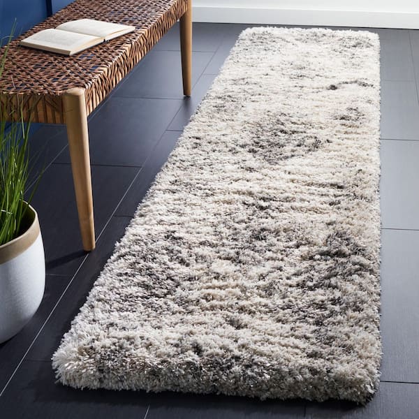 Iceland Shag 2 ft. x 10 ft. Cream/Gray Distressed Chevron Runner Rug