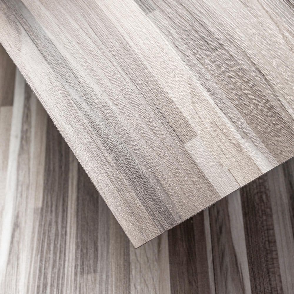 Self-Adhesive 6 x 36 x 2mm Luxury Vinyl Plank Art3d Color: Gray Wood