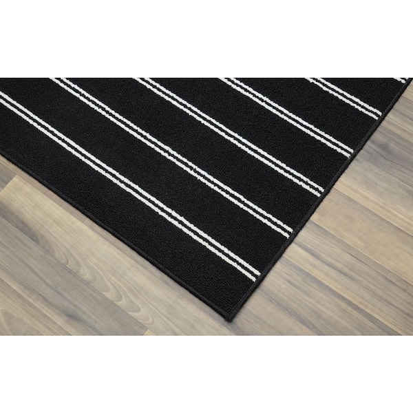 Avery Black 2 ft. x 5 ft. Runner Rug