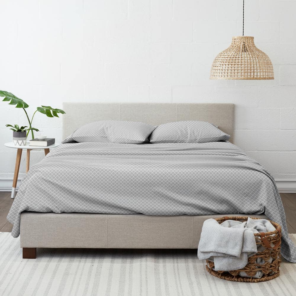 Gray Quatrefoil Twin Microfiber Sheet Set