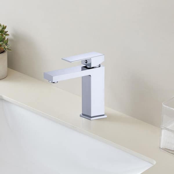 Modern Luxurious Single Handle Single Hole Bathroom Sink Faucet Bathroom Faucet with Handle in Chrome