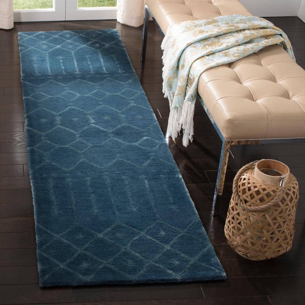 Handmade Navy and Silver Wool Geometric Runner Rug