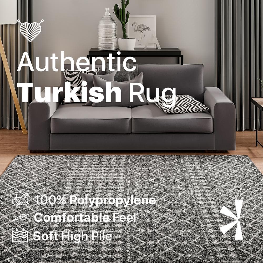 Braided Gray Geometric 5' x 7' Easy Care Synthetic Rug