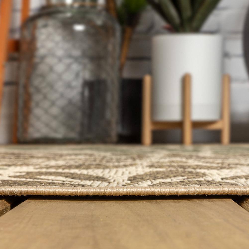 Sage & Brown Floral Flat Woven 4'x6' Synthetic Area Rug