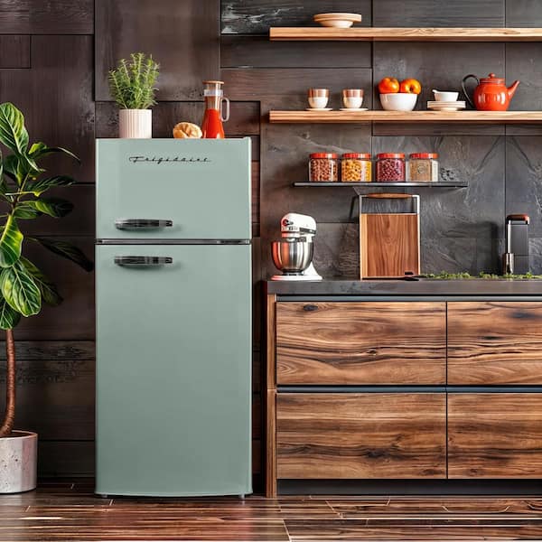 Frigidaire 7.5 cu. ft. Retro Mini Fridge in Mint with Top Freezer