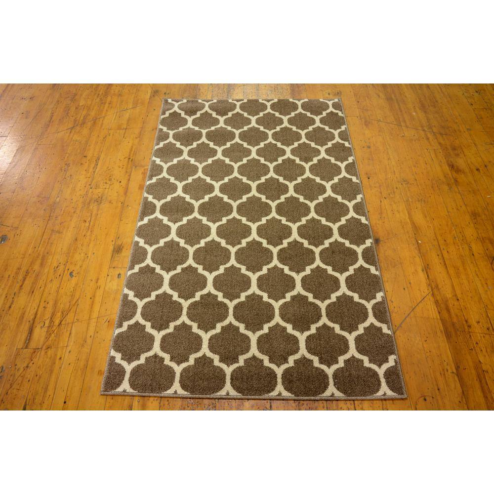 Elegant Brown Trellis Rectangular Indoor Area Rug