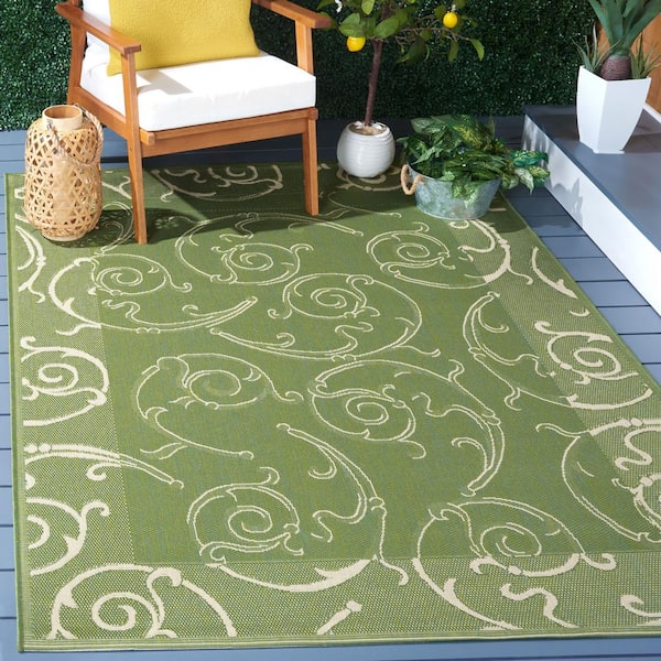 Courtyard Olive/Natural 4 ft. x 6 ft. Border Indoor/Outdoor Patio  Area Rug
