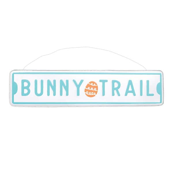 Amscan 5.25 in. x 22.4 in. Easter Bunny Trail Street Sign (2-Pack)