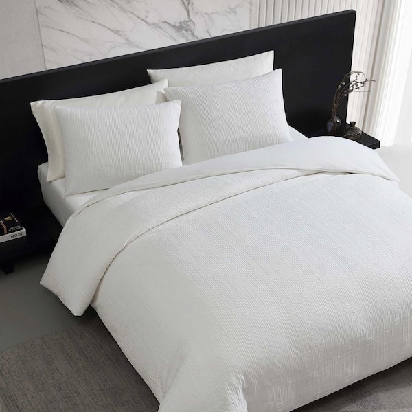 VERA WANG Bark Texture 3-Piece White Jacquard Cotton King VERA WANG Bark Texture 3-Piece White Jacquard Cotton King