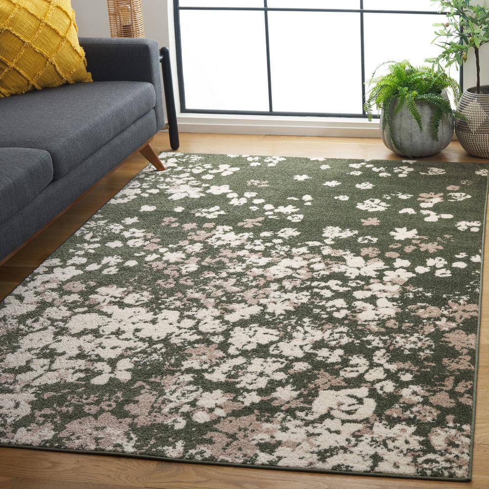 Adirondack Dark Green and Ivory Floral Synthetic Area Rug