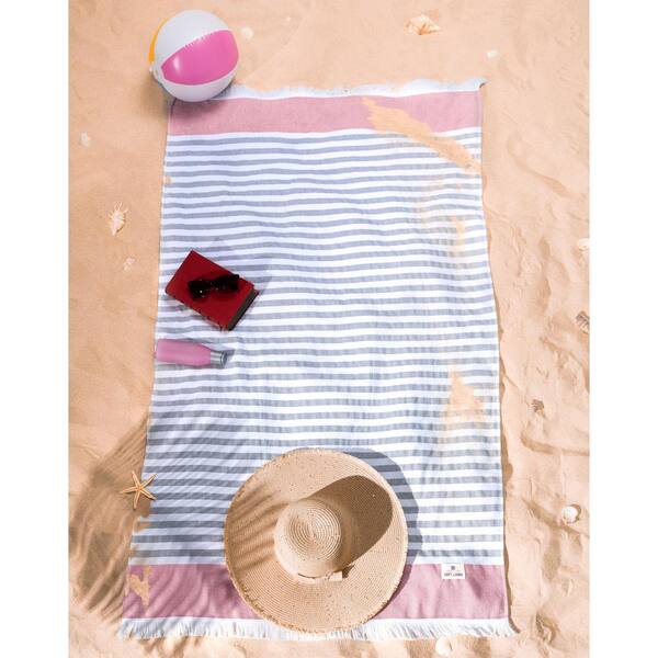 https://images.thdstatic.com/productImages/de64981a-440f-40e4-9772-5a8f2ca2a190/svn/rose-american-soft-linen-beach-towels-med-3560-rose-pt6-4f_600.jpg