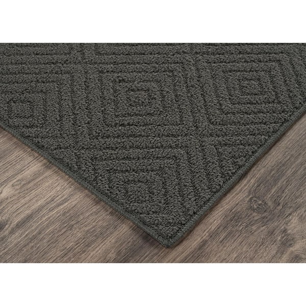 Brentwood Jasmine 3 ft. x 5 ft. Cinder Gray Geometric Area Rug