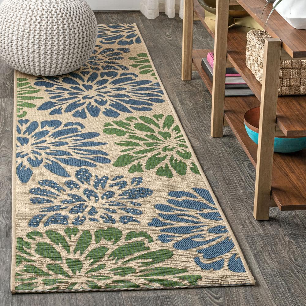 JONATHAN Y Zinnia Modern Floral Navy/Green 3 ft. 11 in. x 6 ft. Textured  Weave Indoor/Outdoor Area Rug SMB110B-4 - The Home Depot