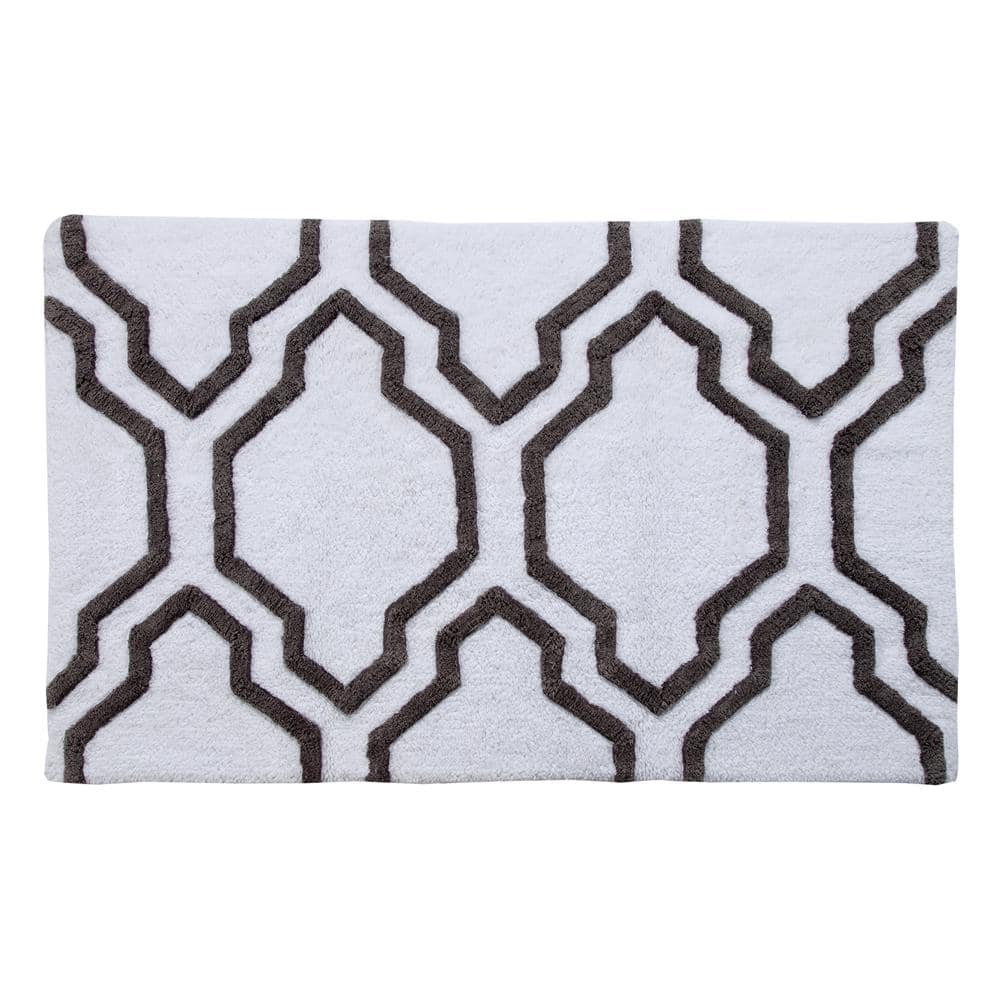 White and Gray Cotton Geometric Bath Rug Set