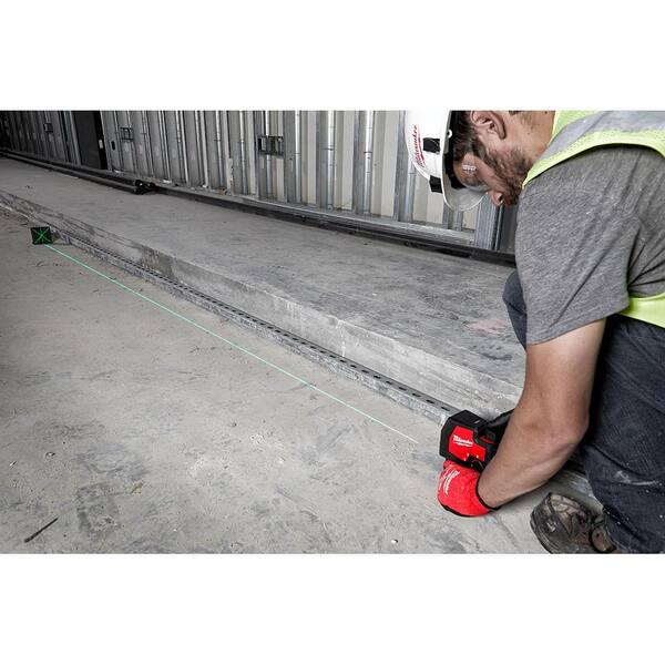 Milwaukee - 100 ft. REDLITHIUM Lithium-Ion USB Green Rechargeable Cross Line Laser Level with Charger