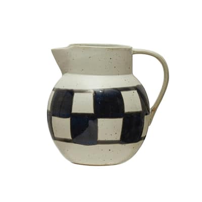 BEE & WILLOW Milbrook Large 60 Fl. Oz. Stoneware Serving Pitcher in  Off-White 985121033M - The Home Depot