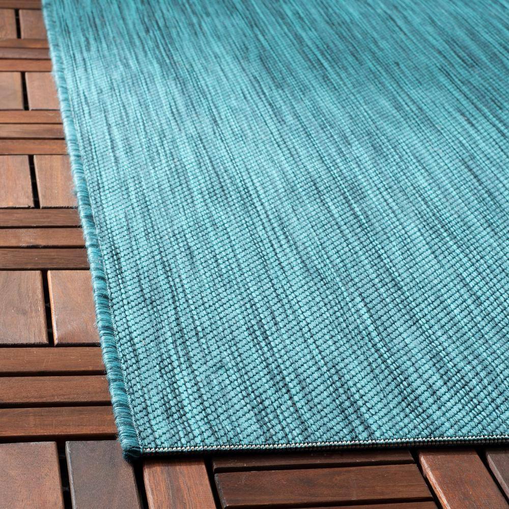 Turquoise Square Synthetic Indoor/Outdoor Area Rug, 6'-7" x 6'-7"