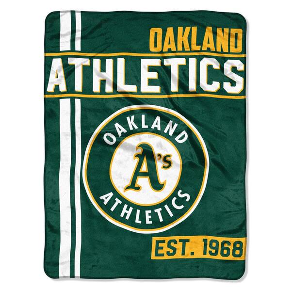 THE NORTHWEST GROUP Oakland Athletics Polyester Throw Blanket