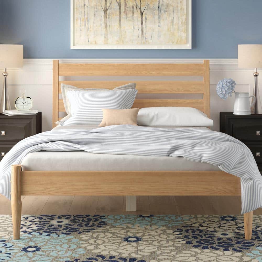 Scandinavian Oak Queen Platform Bed with Slatted Headboard