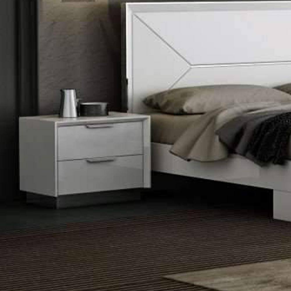 White 2-Drawer 25 in. W Nightstand