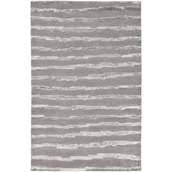 SAFAVIEH Soho Grey 4 ft. x 6 ft. Striped Area Rug