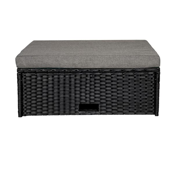 Symptomen aankleden Konijn WESTIN OUTDOOR Kaison Black 4-Piece Wicker Patio Sectional Seating and  Ottoman Set with Gray Cushions-P152-01 - The Home Depot