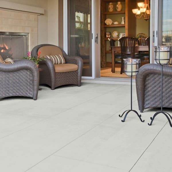 BEHR PREMIUM - 1 gal. #PPU25-11 Salt Cellar Low-Lustre Enamel Interior/Exterior Porch and Patio Floor Paint