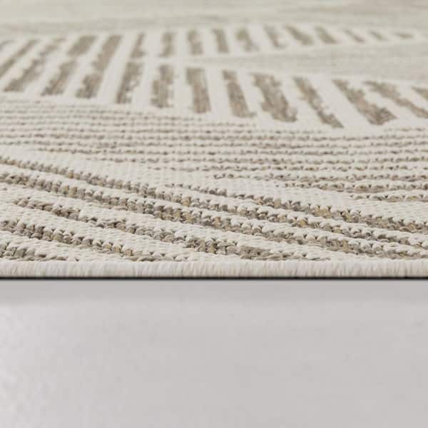 Cardenal Brown 5 ft. x 7 ft. Area Rug