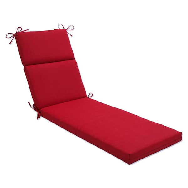 Pillow Perfect Solid 21 x 28.5 Outdoor Chaise Lounge Cushion in Red Splash