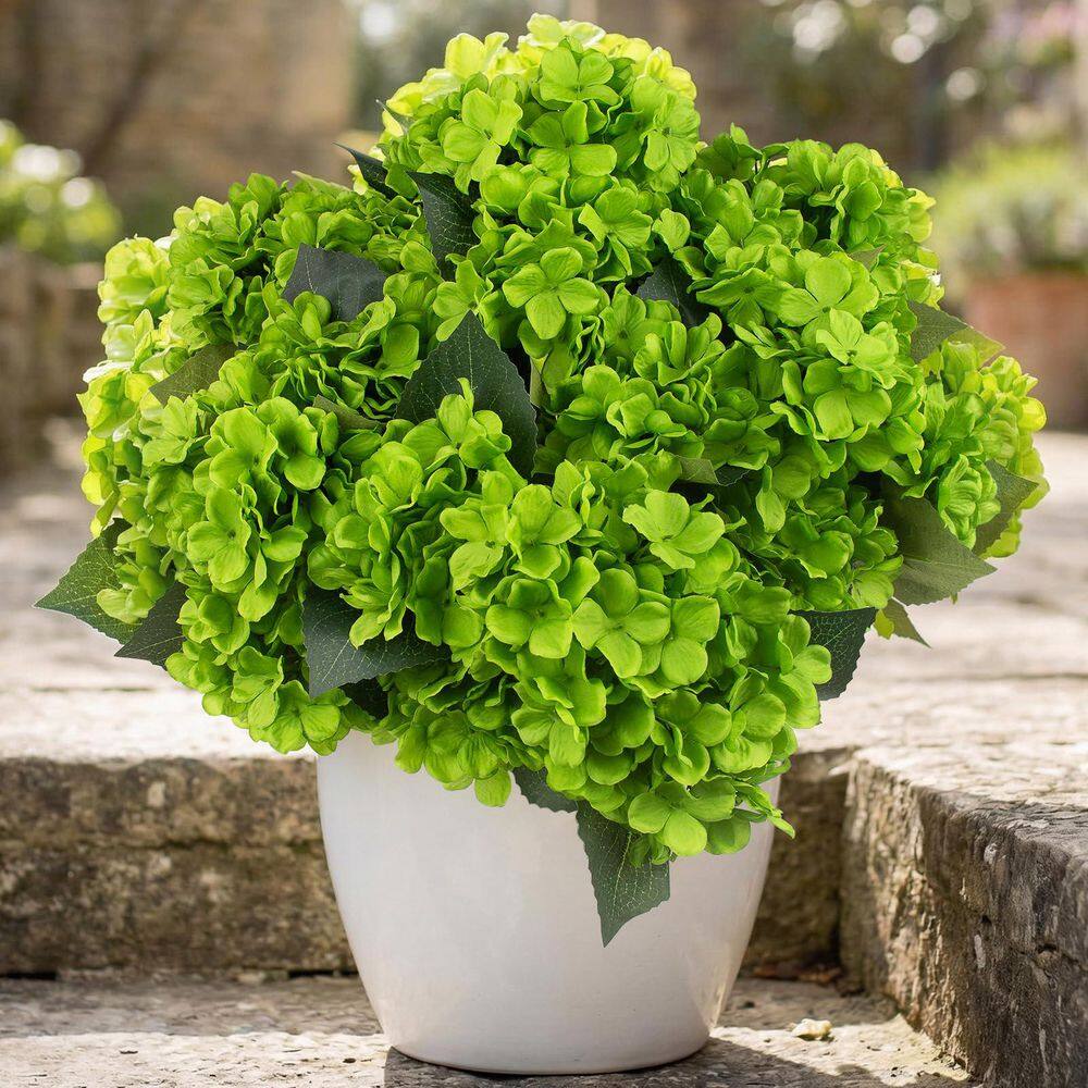15.7 in. Green Indoor/Outdoor Artificial Hydrangea Flower Bundles