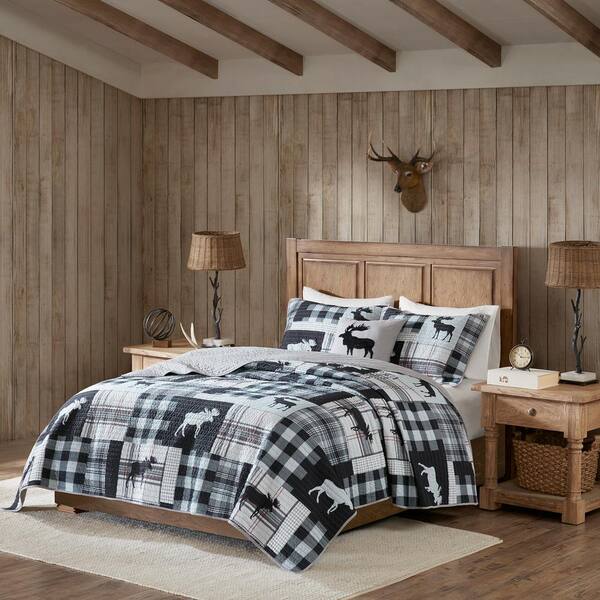 Woolrich Sweetwater 4-Piece Black/Grey King/Cal King Oversized Quilt Set