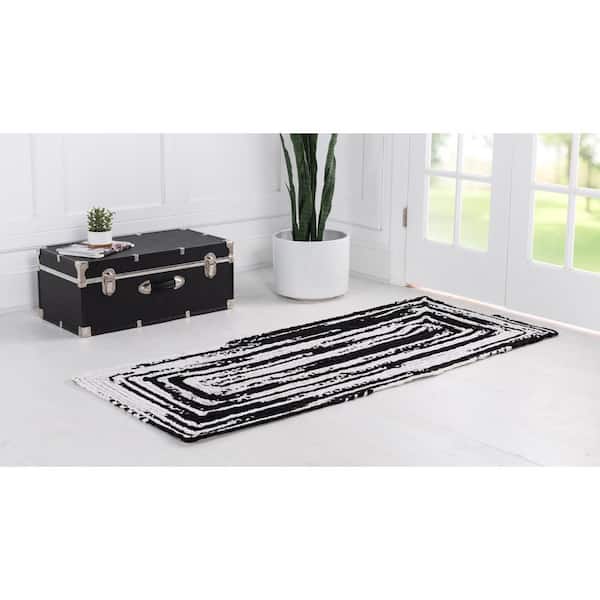 Braided Chindi Black/White 3 ft. x 6 ft. Runner Rug