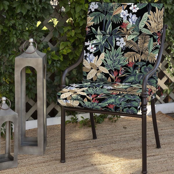Hampton Bay 20 in. x 20 in. Outdoor Mid Back Dining Chair Cushion in Large Medallion (2-Pack)