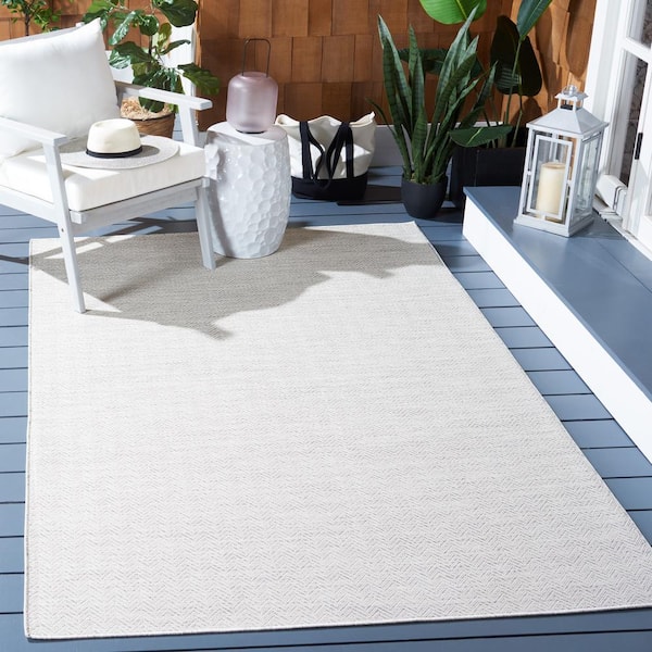 Hampton Ivory/Multi 3 ft. x 3 ft. Chevron Indoor/Outdoor Square Area Rug