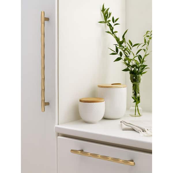 Amerock St. Vincent 18 in. (457mm) Center-to-Center Champagne