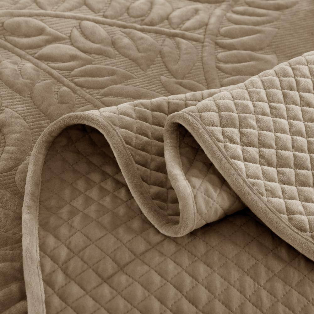 Camel King Size Velvet Quilt Set with Embroidered Leaf Design