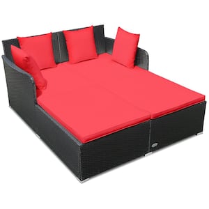 Wicker Outdoor Day Bed with 4 Pillows and Red Cushions Sofa