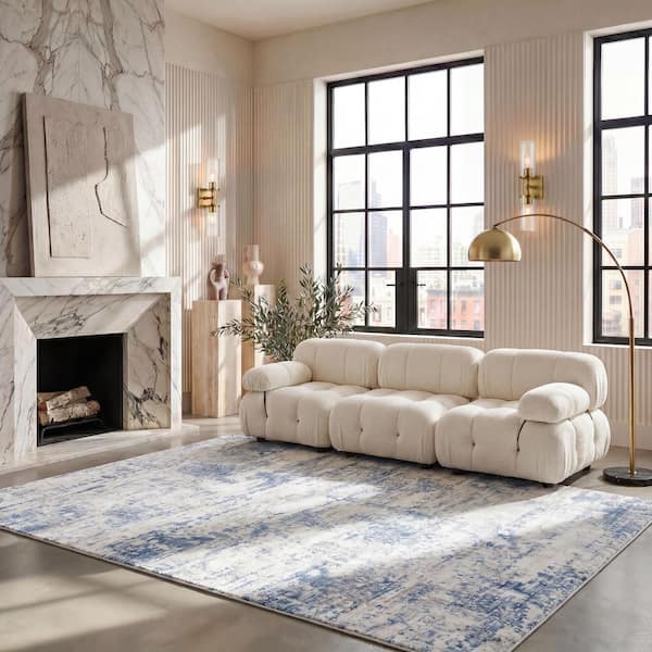 Amelia 6 ft. x 8 ft. Ivory/Blue Abstract Distressed Area Rug