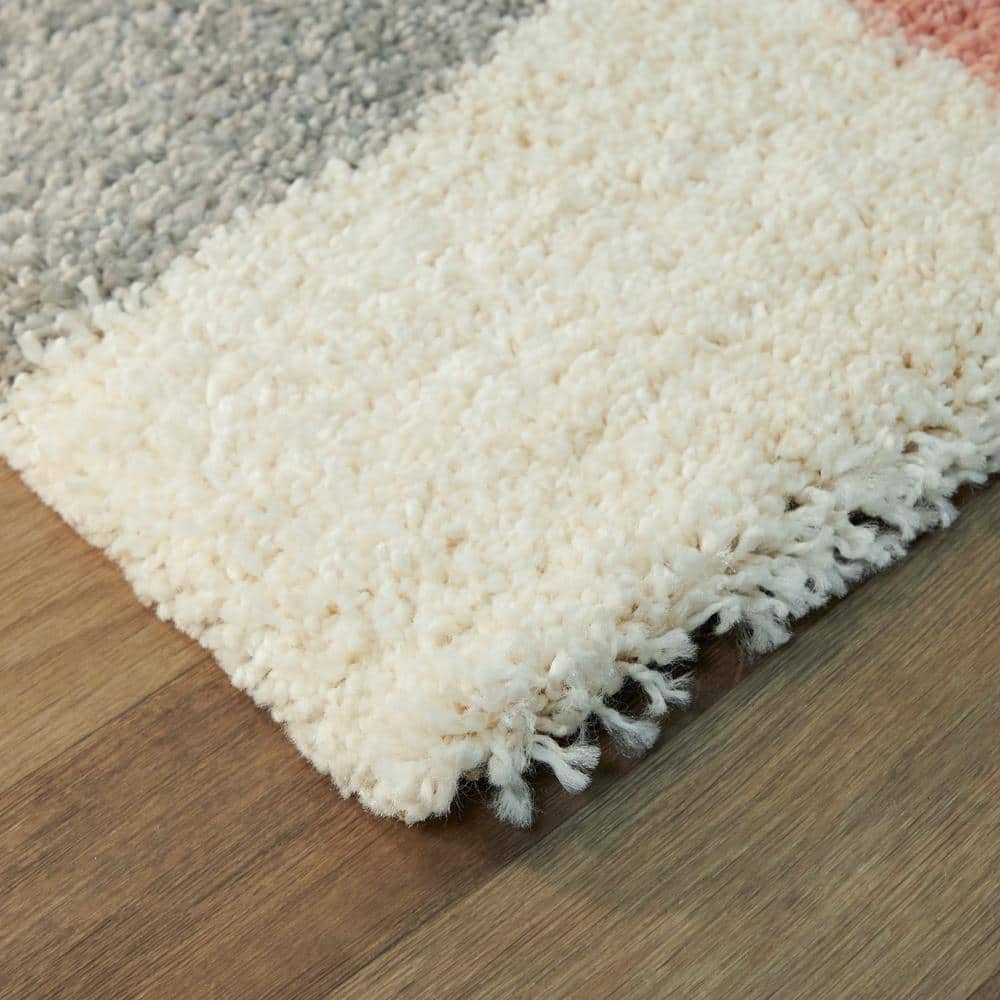 Navy and Multicolor Geometric Synthetic 5' x 7' Area Rug