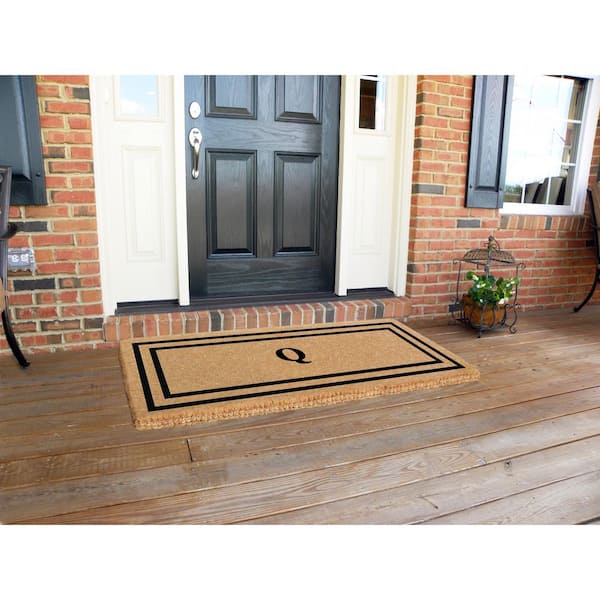 A1 Home Collections A1hc Markham Picture Frame Black/Beige 30 in. x 60 in. Coir and Rubber Flocked Large Outdoor Monogrammed Q Door Mat