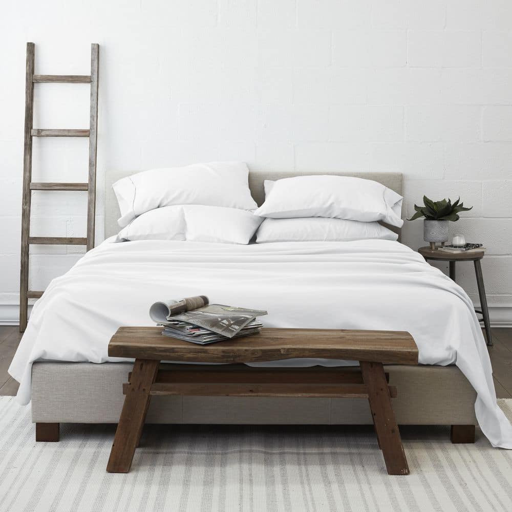 Ultra Soft White Full 6-Piece Microfiber Bed Sheet Set