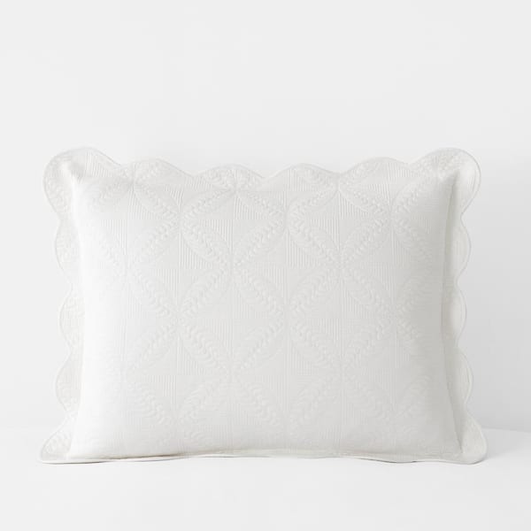 The Company Store Scallop Lightweight Quilted White Cotton King Sham